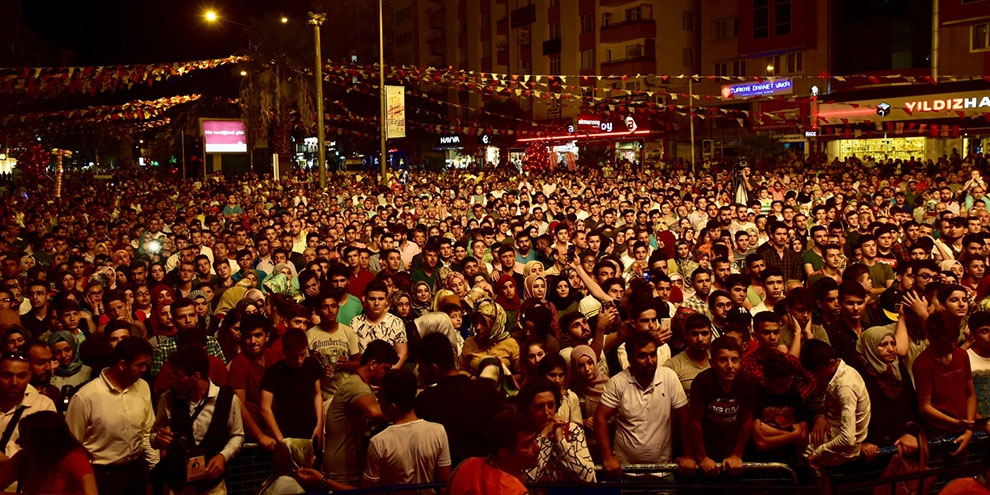 Dondurma festivalinde Murat Boz coşkusu! İşte muhteşem geceden kareler 4