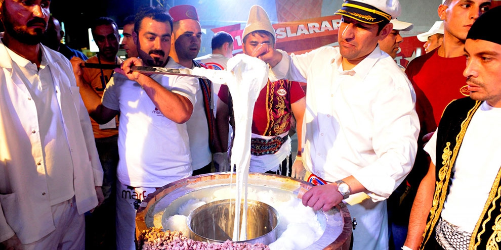 Dondurma festivalinde ikinci gün! Dursun Ali Erzincanlı ve Arslanbek Sul 11