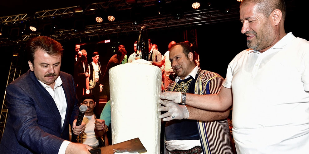 Dondurma festivalinde ikinci gün! Dursun Ali Erzincanlı ve Arslanbek Sul 13