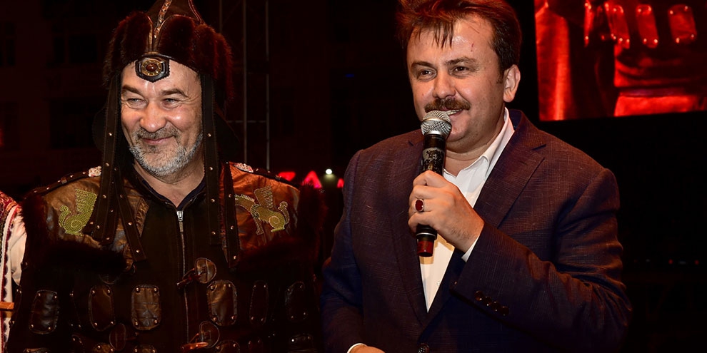 Dondurma festivalinde ikinci gün! Dursun Ali Erzincanlı ve Arslanbek Sul 20