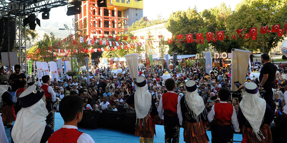 Dondurma festivalinde ikinci gün! Dursun Ali Erzincanlı ve Arslanbek Sul 3