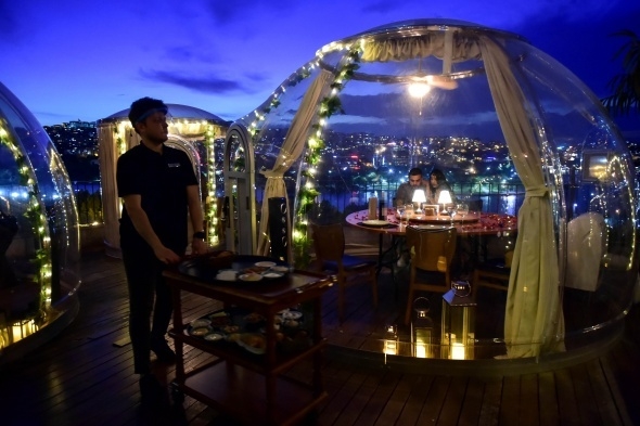 Virüs güvenlikli restoran 13