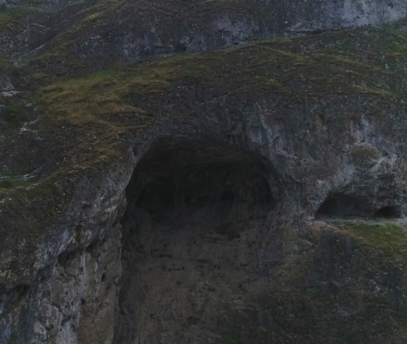 Tarih öncesi mağaralar havadan görüntülendi 6