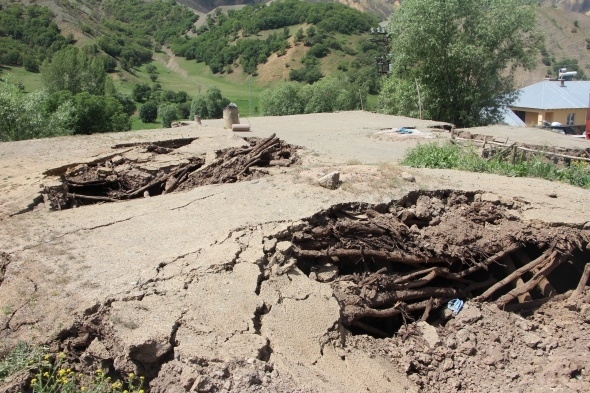 Bingöl'de deprem bölgesinde yaşam 17