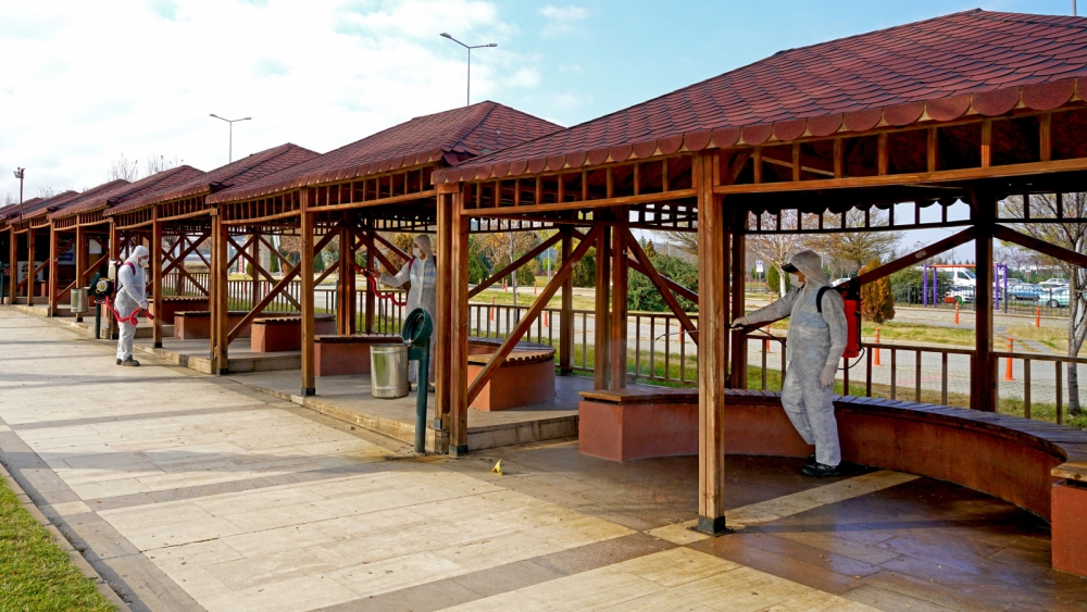 Kahramanmaraş'ta sağlık tesisleri dezenfekte edildi 5