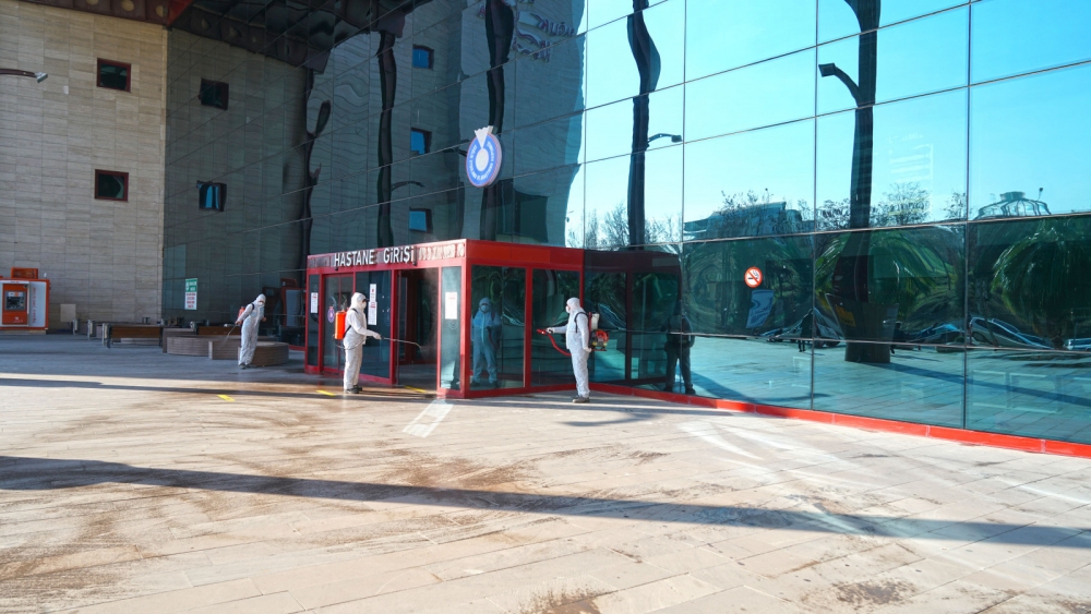 Kahramanmaraş'ta sağlık tesisleri dezenfekte edildi 9
