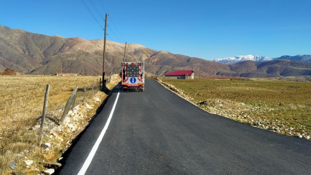 Kahramanmaraş'ta trafik işaretleme çalışmaları aralıksız sürüyor 2