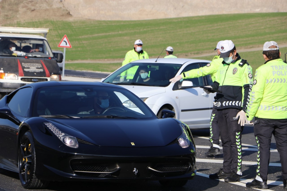 Kahramanmaraş’ta trafik denetimleri artırıldı 4