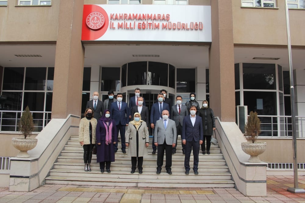 Kahramanmaraş’tan ilçelerine 2 bin adet tablet bilgisayar gönderildi 3