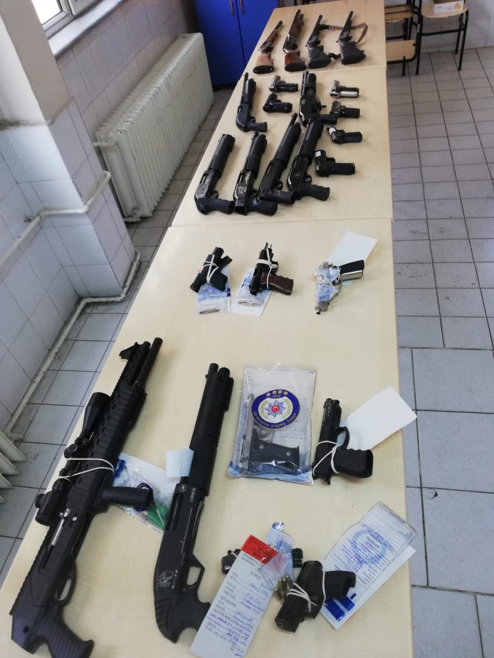 Kahramanmaraş’ta 1 ayda 97 silah ele geçirildi 1