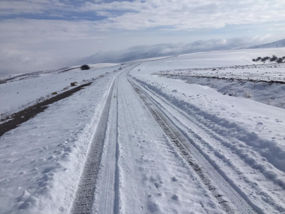 Kahramanmaraş’ta 42 mahalleye ulaşım sağlanamıyor 11