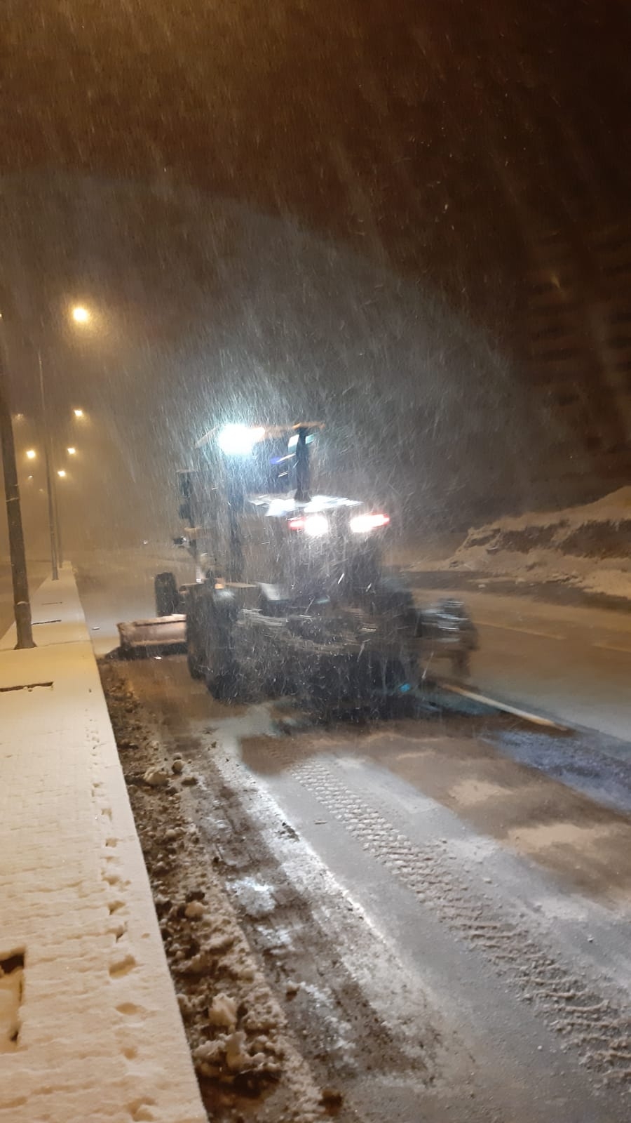 Kahramanmaraş'ta ana arterler açıldı 17