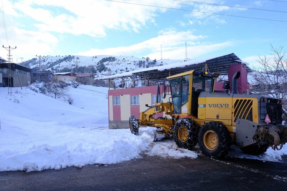 Dulkadiroğlu’nda karla mücadele çalışmaları devam ediyor 7