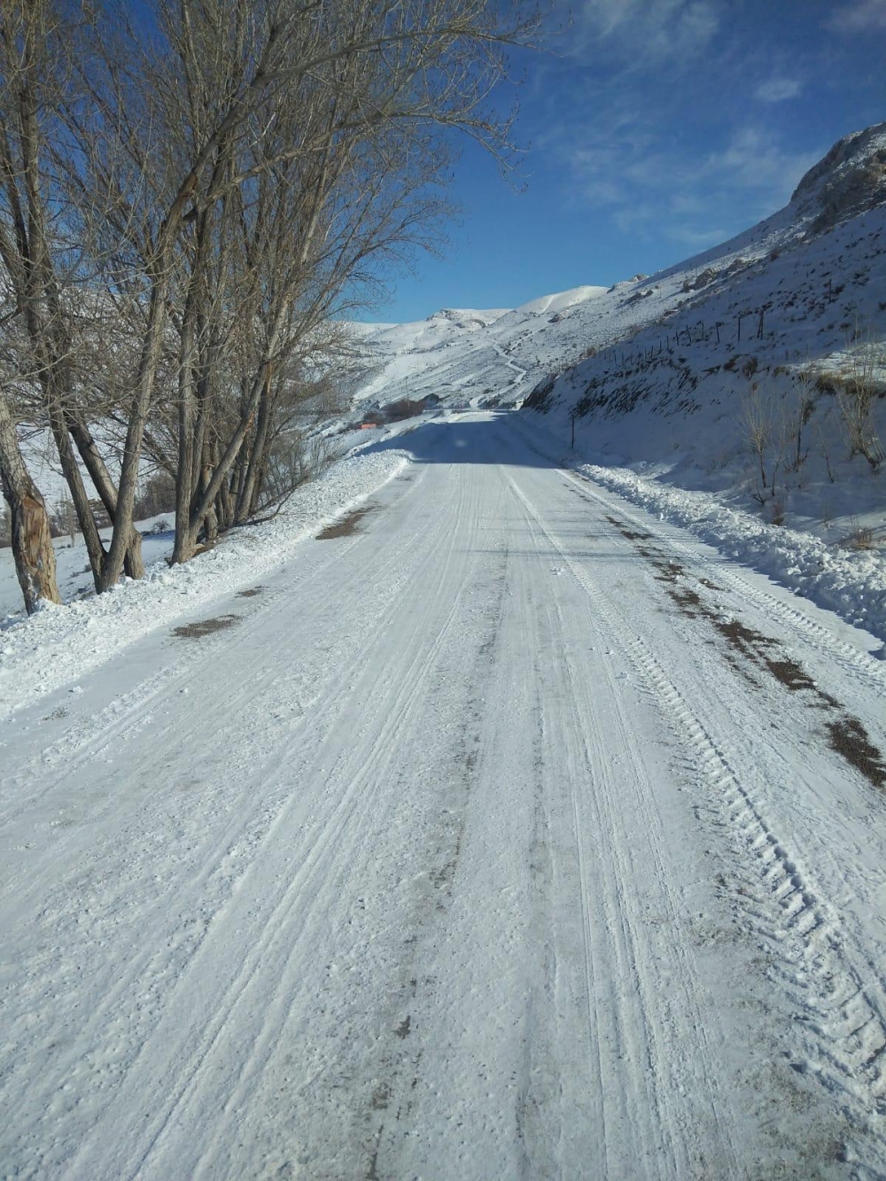 Kahramanmaraş'ın kuzey ilçelerinde karla mücadele 5