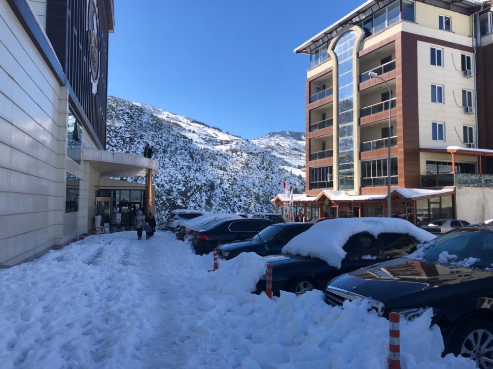 Kahramanmaraş’ta termal otellerden tatilciler tahliye edildi 7