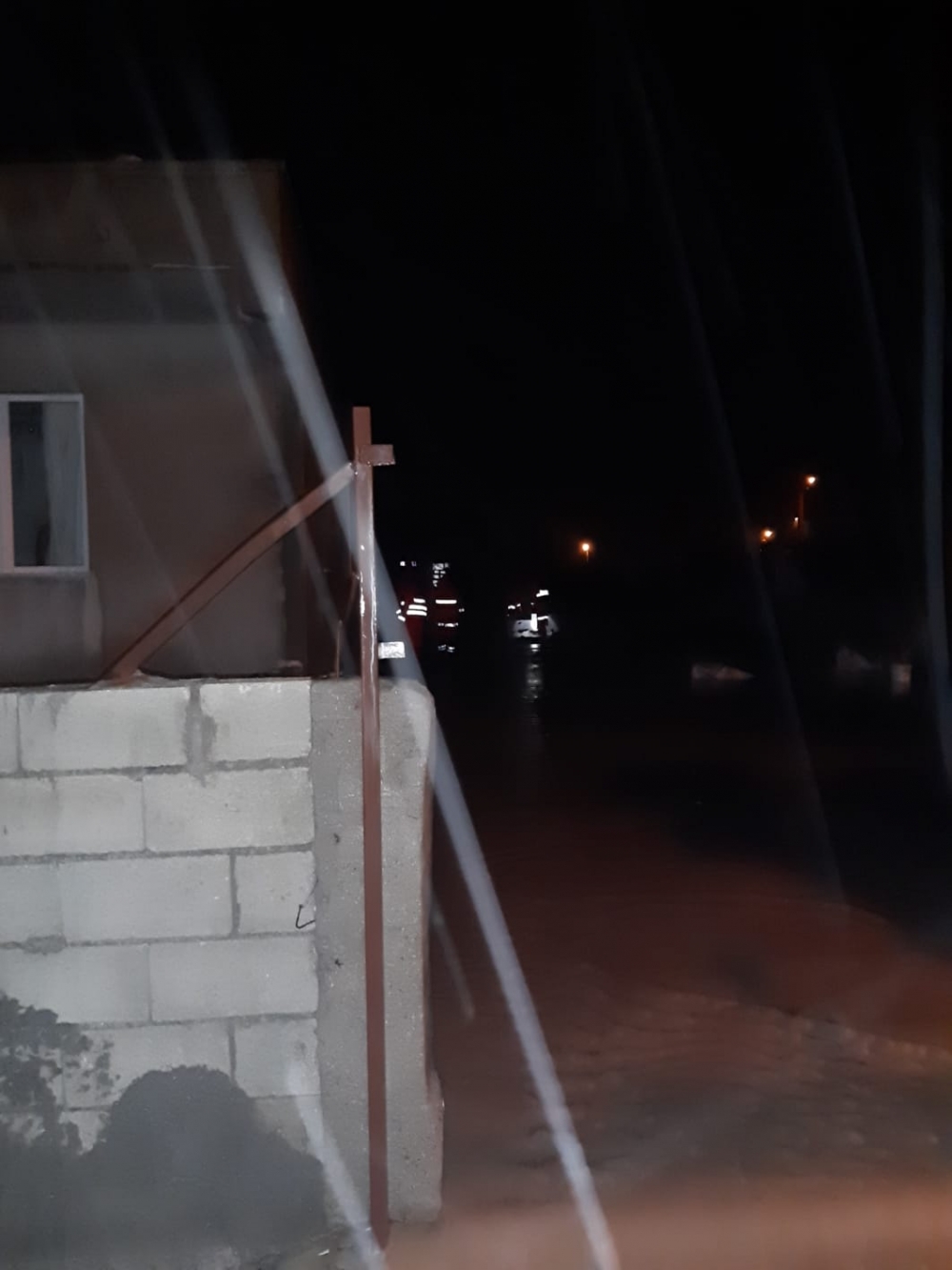 Kahramanmaraş’ta su baskınına itfaiyeden müdahale 5