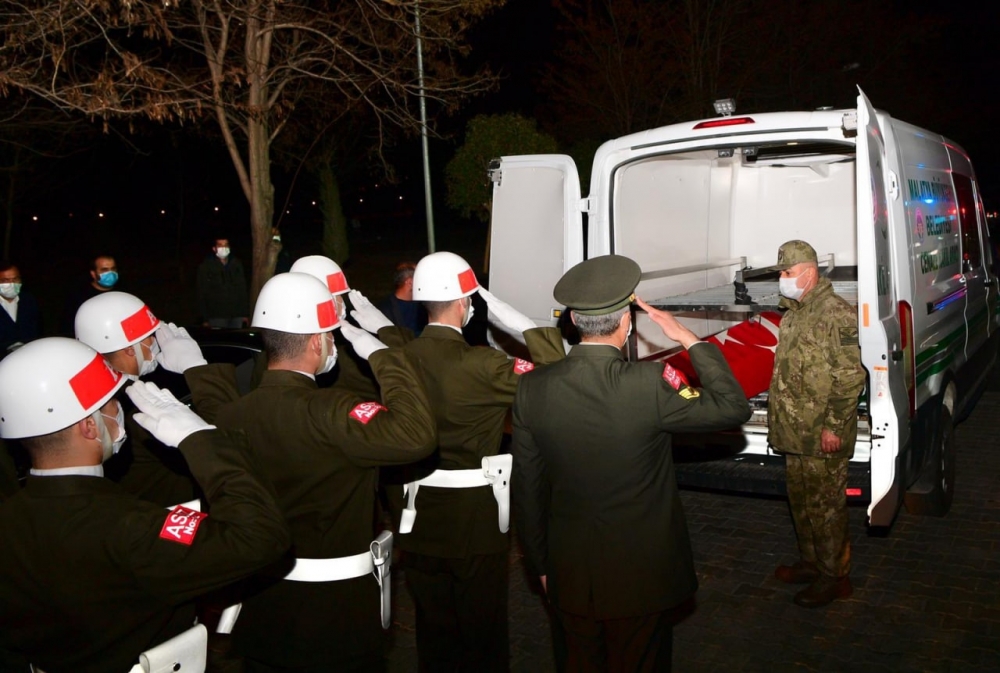 Kahramanmaraşlı şehidimizin naaşı memleketine getirildi 5
