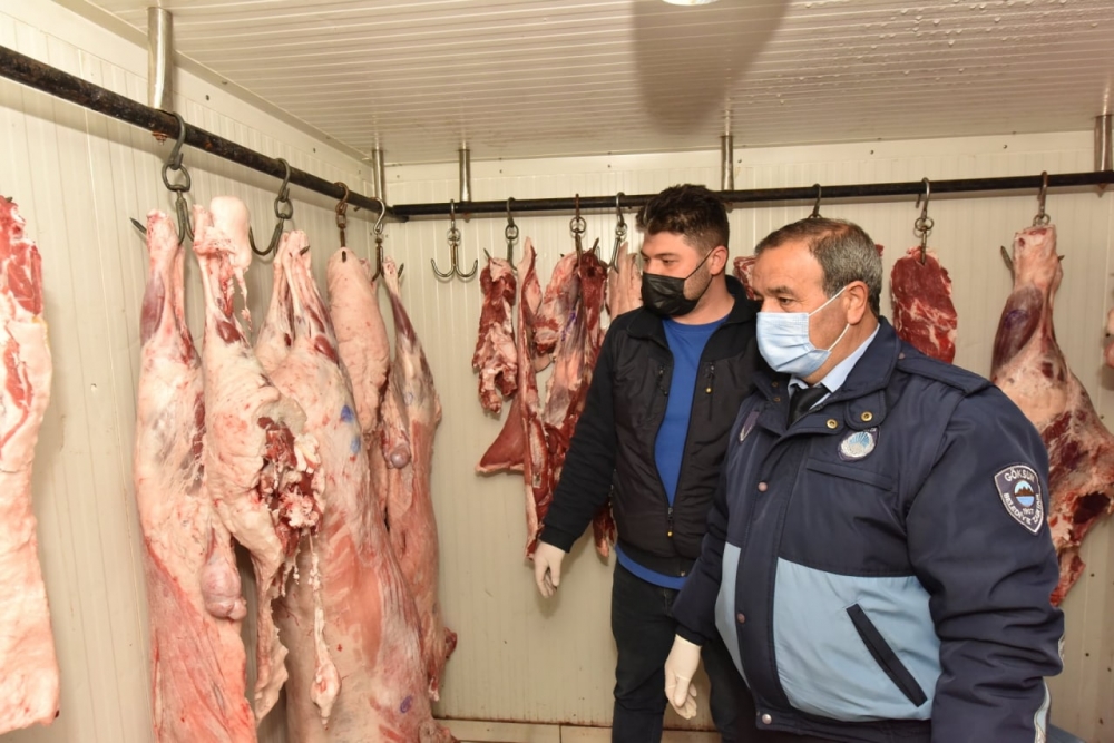 Kahramanmaraş’ta ekmek fırınları ve kasaplar denetlendi 4