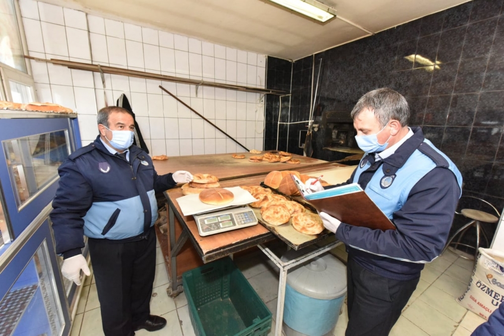 Kahramanmaraş’ta ekmek fırınları ve kasaplar denetlendi 5