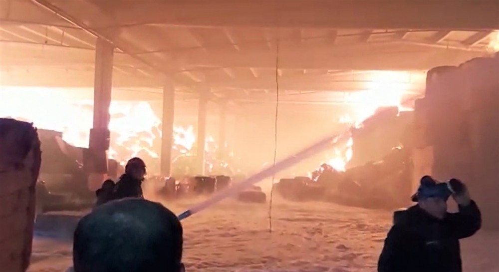 Kahramanmaraş’ta fabrika yangınından korkutan görüntüler 5