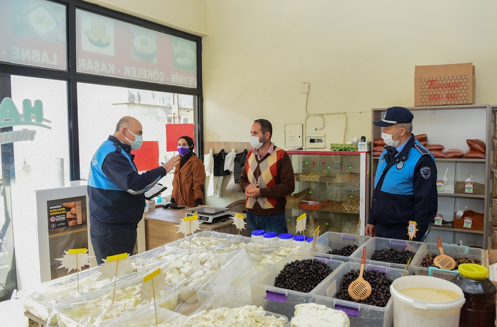 Zabıta ekiplerinden normalleşme denetimi 11