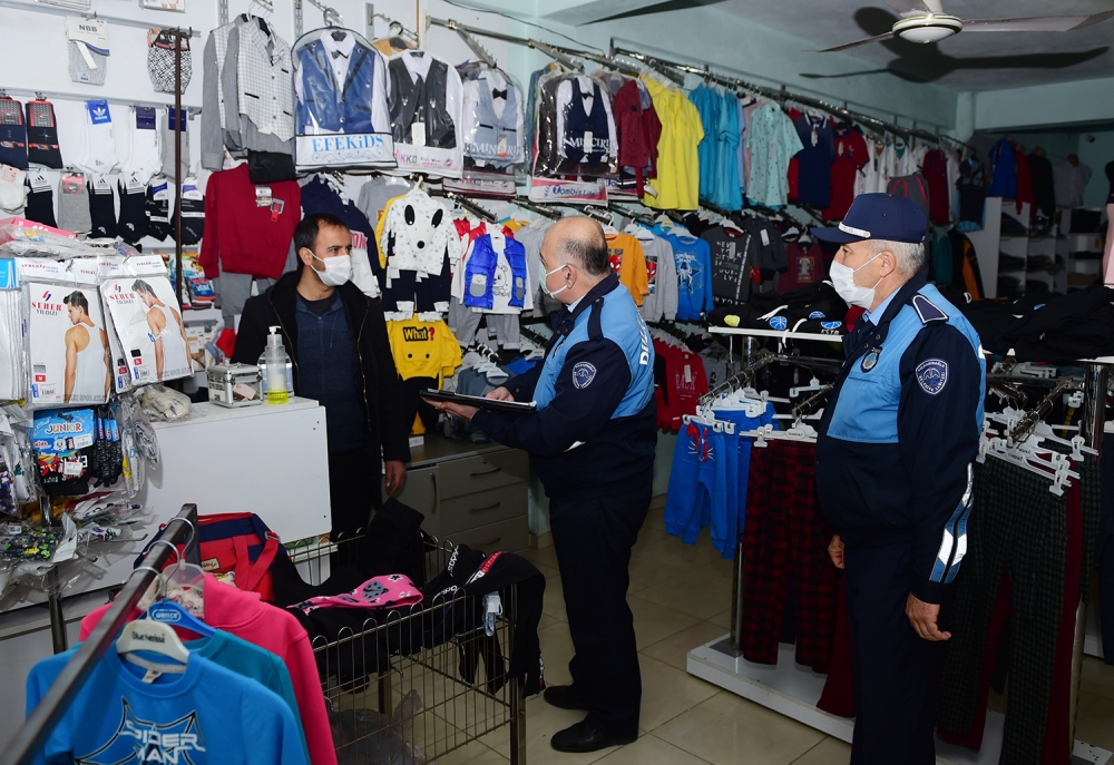 Zabıta ekiplerinden normalleşme denetimi 5