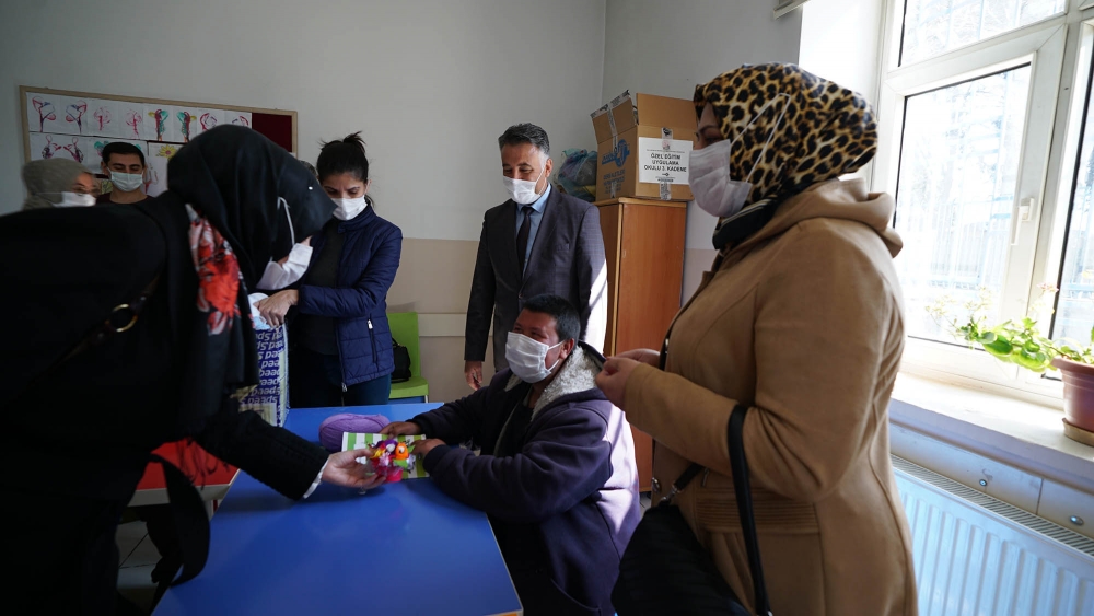 Özel öğrencilere anlamlı ziyaret 9