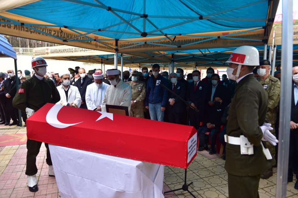 Şehit Mehmet Demir Kahramanmaraş'ta son yolculuğuna uğurlandı 8