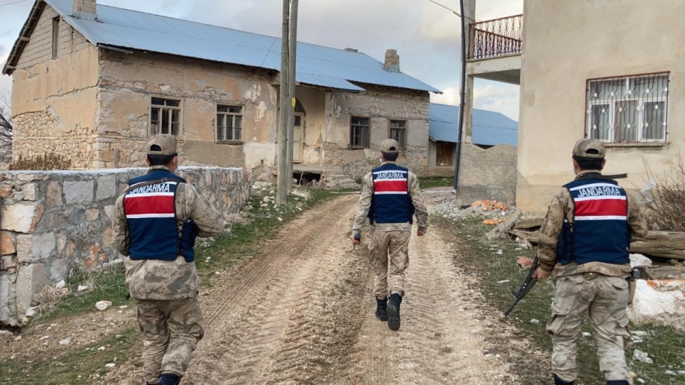 Kahramanmaraş’ta ‘Narkotik ve Huzurlu Sokaklar’ uygulaması 1