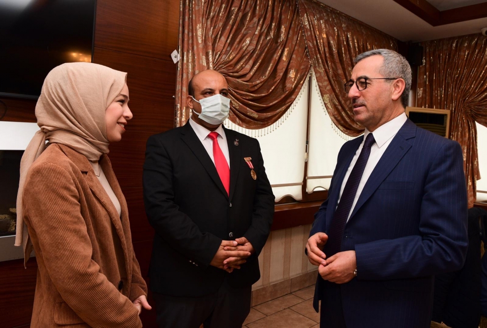 Kahramanmaraş’ta şehit çocuklarının karne sevinci 15