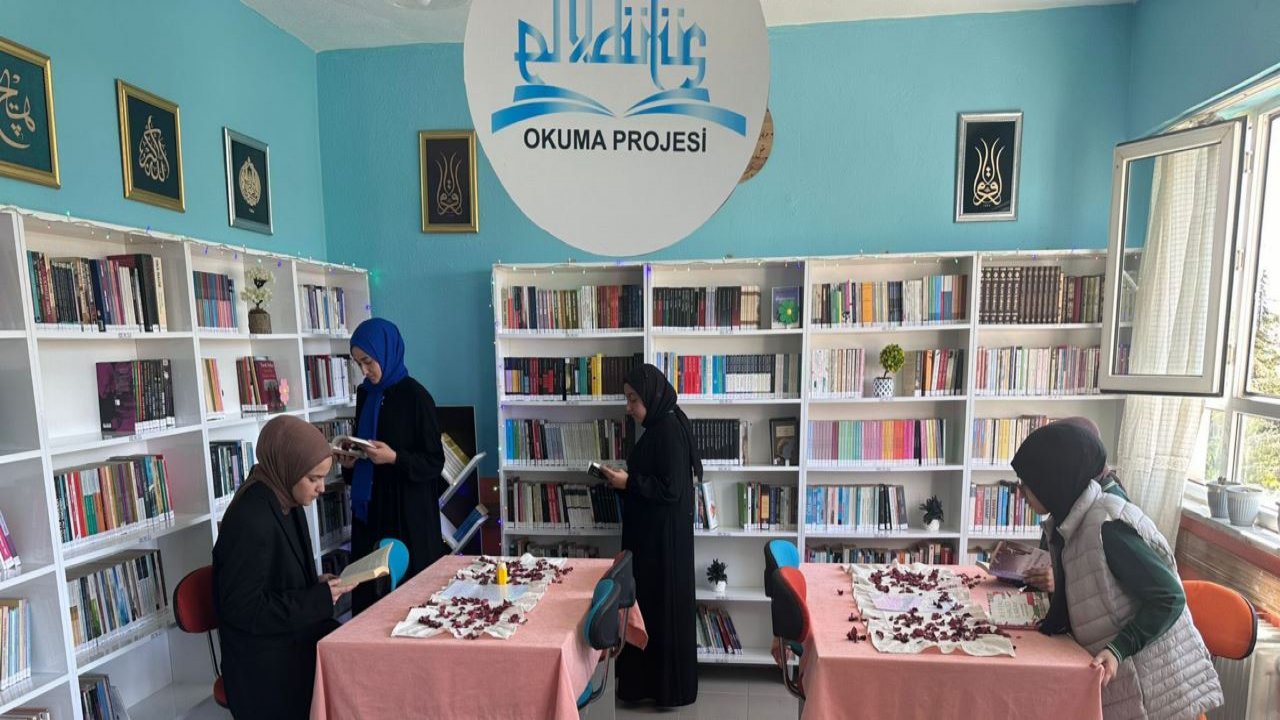 Kahramanmaraşlı Esra öğretmenin hayalini meslektaşları gerçekleştirdi