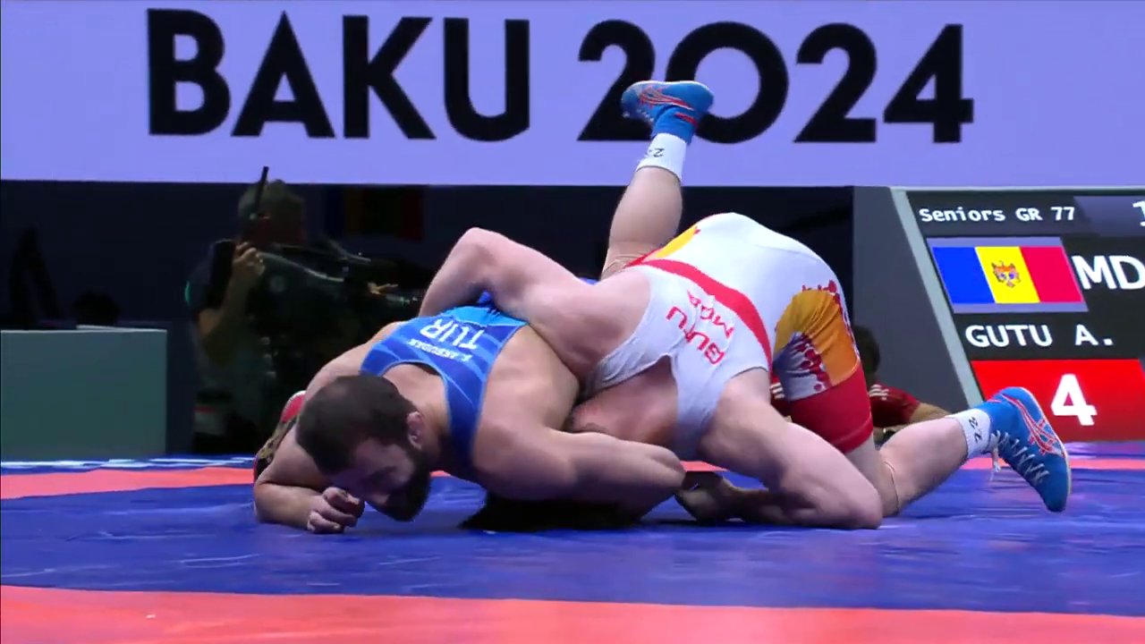 Kahramanmaraşlı Milli Güreşçi Akbudak, Paris Olimpiyat Oyunları bileti aldı