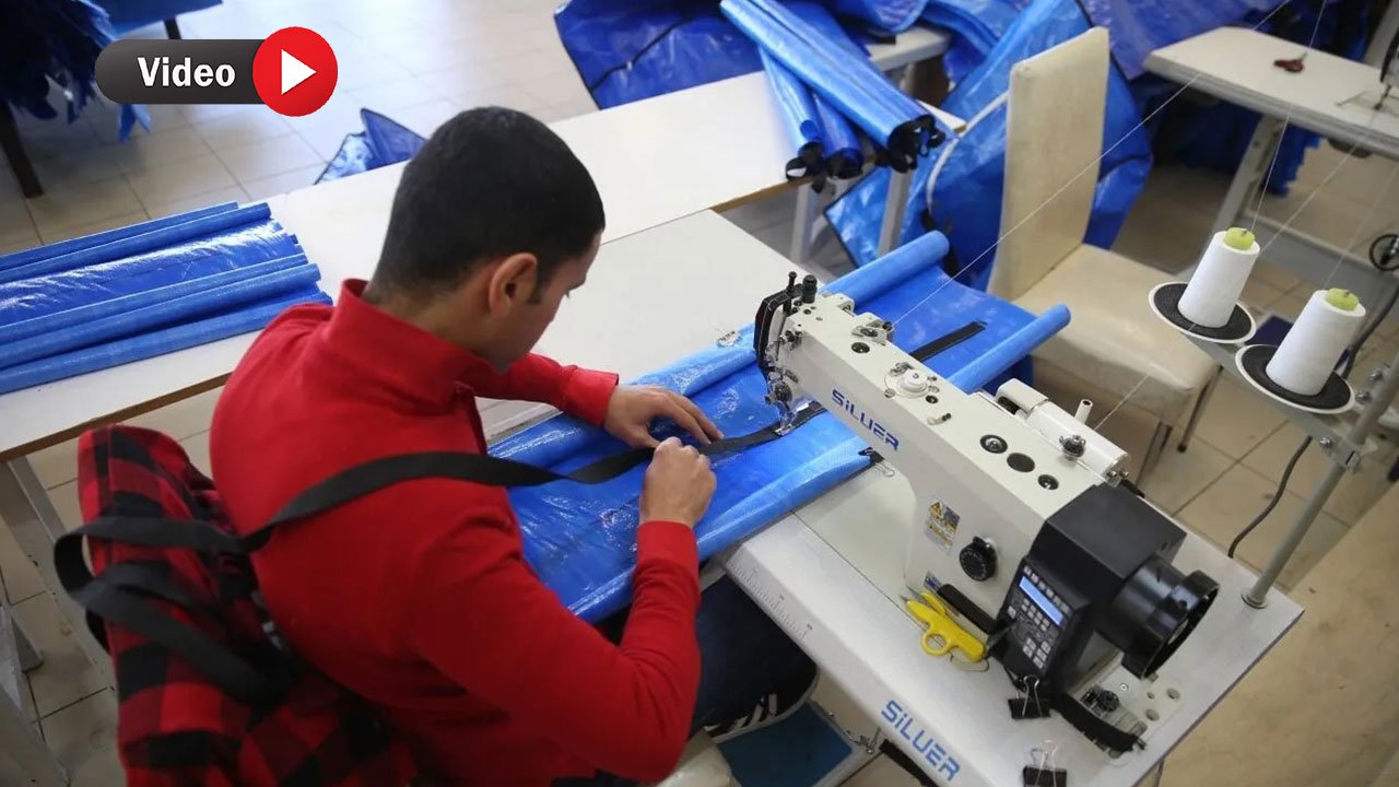 Kahramanmaraş'ta hükümlülerin diktiği perdeler yurt genelinde alıcı buluyor