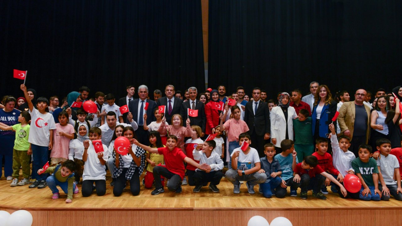 23 Nisan KSÜ’de coşkuyla kutlandı