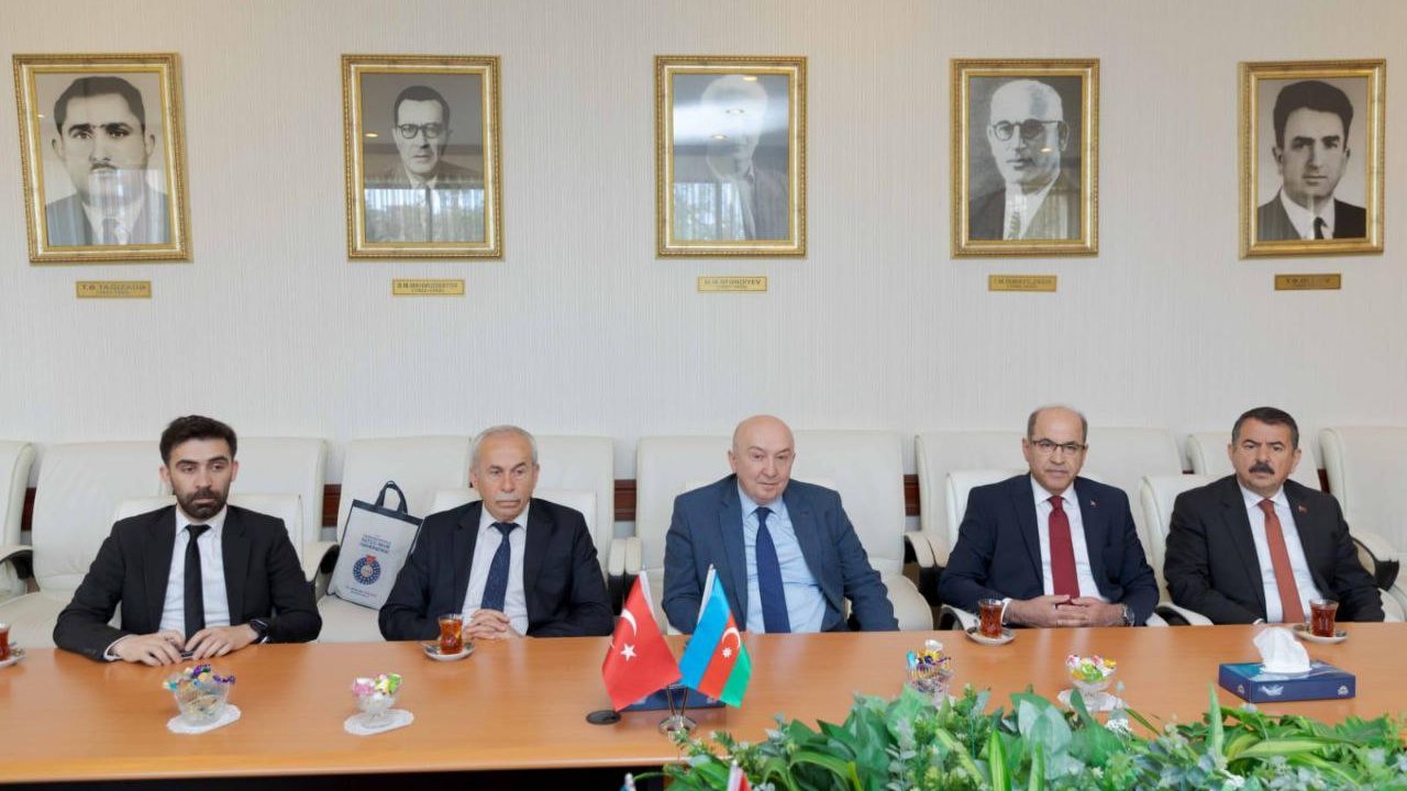 KSÜ Heyeti, Azerbaycan Tıp Üniversitesi tarafından ağırlandı