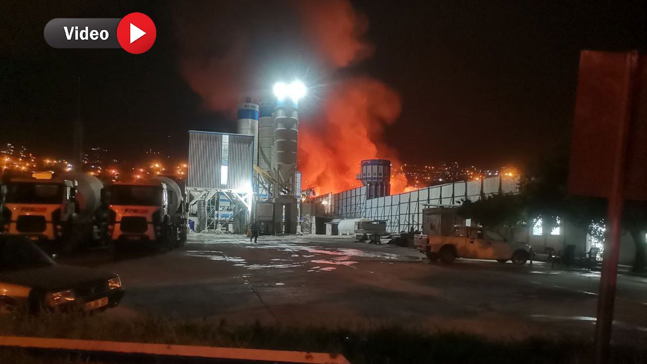 Kahramanmaraş'ta ahşap fabrikasında yangın