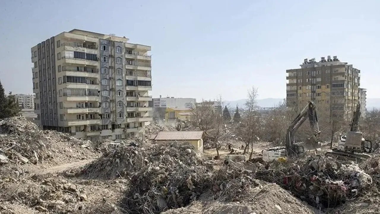 Kahramanmaraş'ta 96 kişinin öldüğü Ebrar Sitesi Güvenç Apartmanı'na ilişkin yargılama başladı