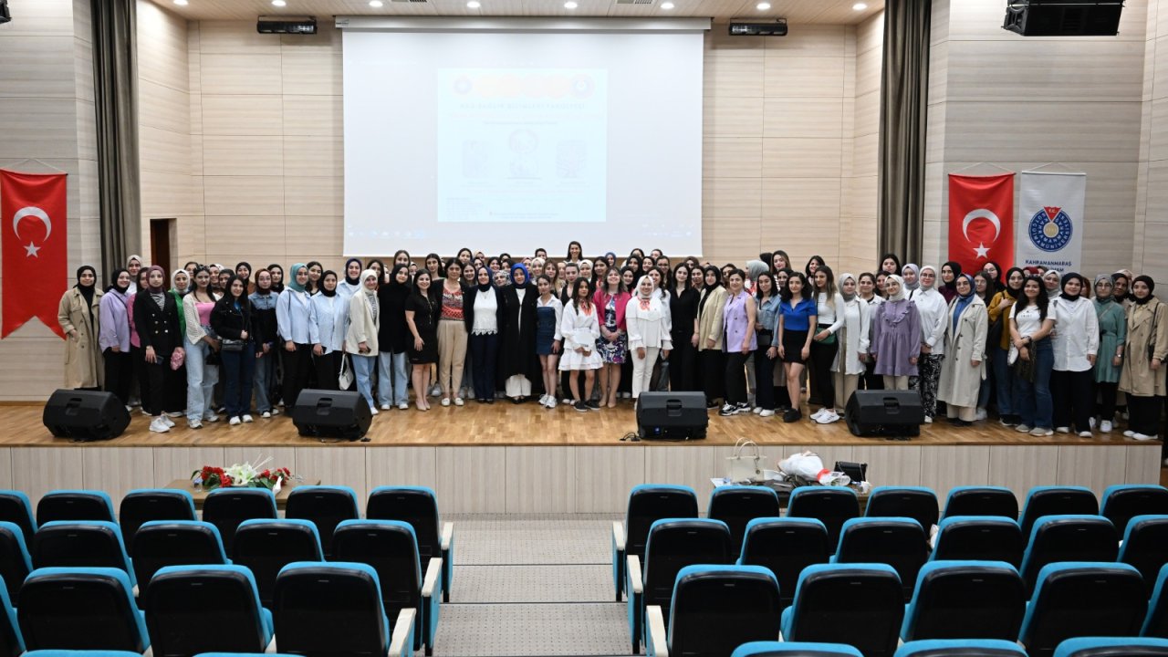Kahramanmaraş Sütçü İmam Üniversitesinde ‘5 Mayıs Dünya Ebeler Günü’ Kutlandı