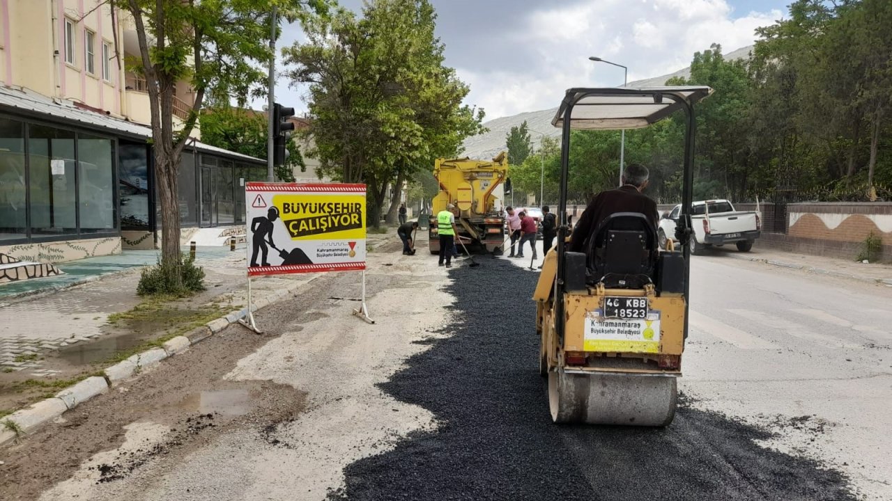 Kahramanmaraş Büyükşehir, Afşin ve Elbistan’da da ulaşımı iyileştiriyor