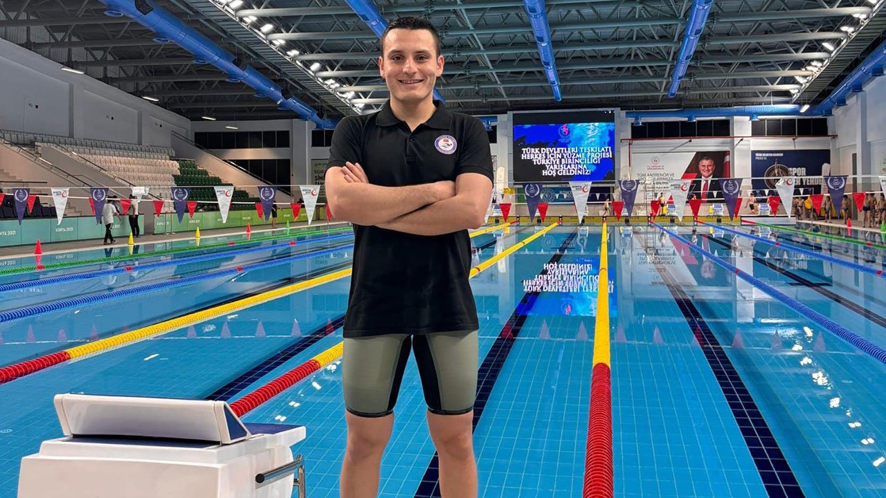 Kahramanmaraşlı yüzücü Demir, Azerbaycan’da Türkiye’yi temsil edecek