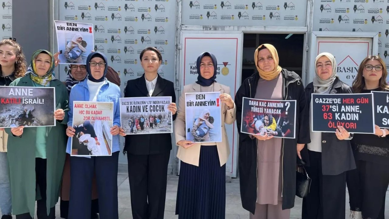 Kahramanmaraş'ta AK Parti'li kadınlar İsrail'in Gazze'deki saldırıları protesto etti