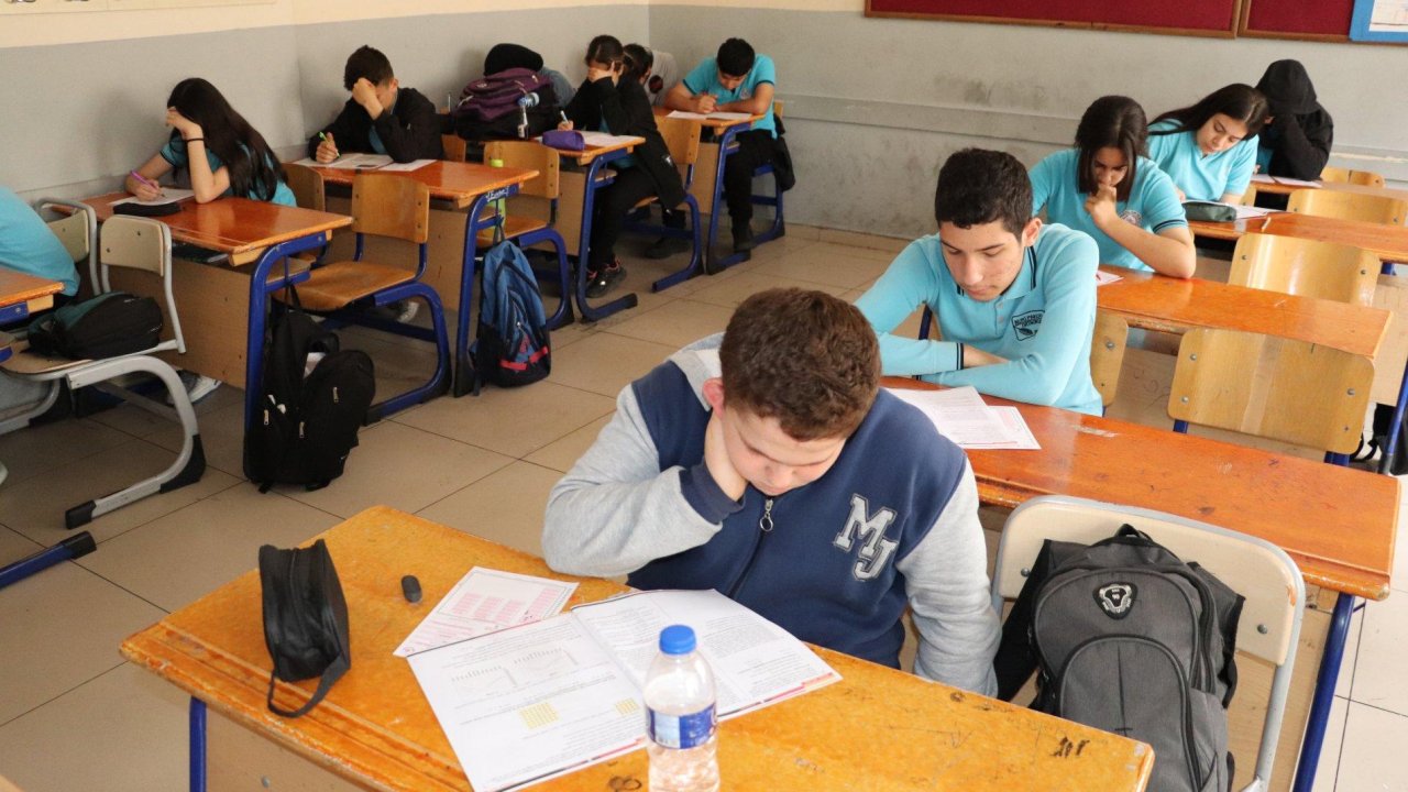 Kahramanmaraş'ta LGS ve TYT deneme sınavları yapıldı