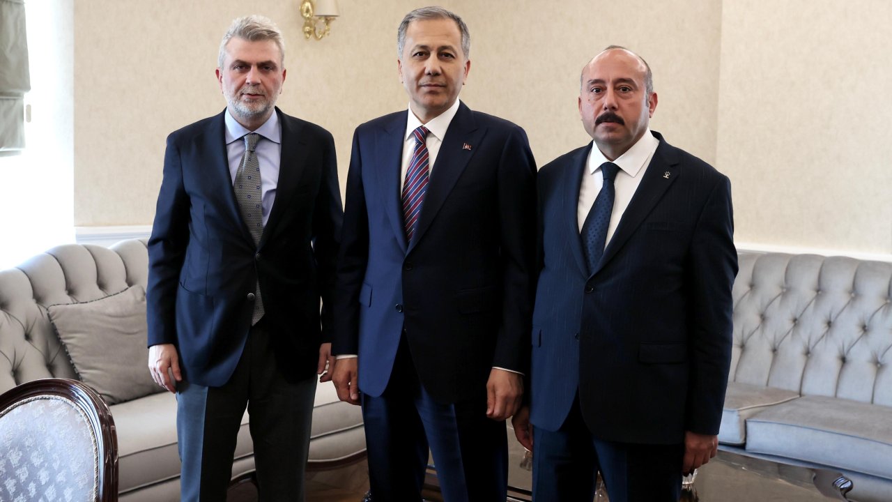 Başkan Görgel, Bakan Yerlikaya ile bir araya geldi