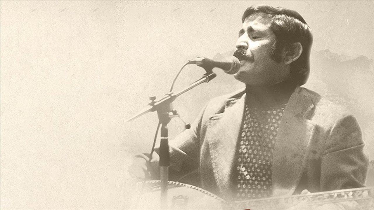 Kahramanmaraşlı halk ozanı Aşık Mahzuni Şerif, vefatının 22. yılında anılıyor