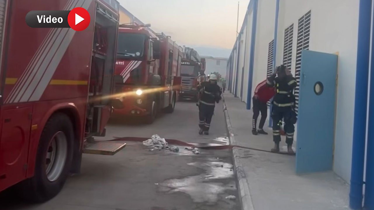 Kahramanmaraş’ta tekstil fabrikasında korkutan yangın