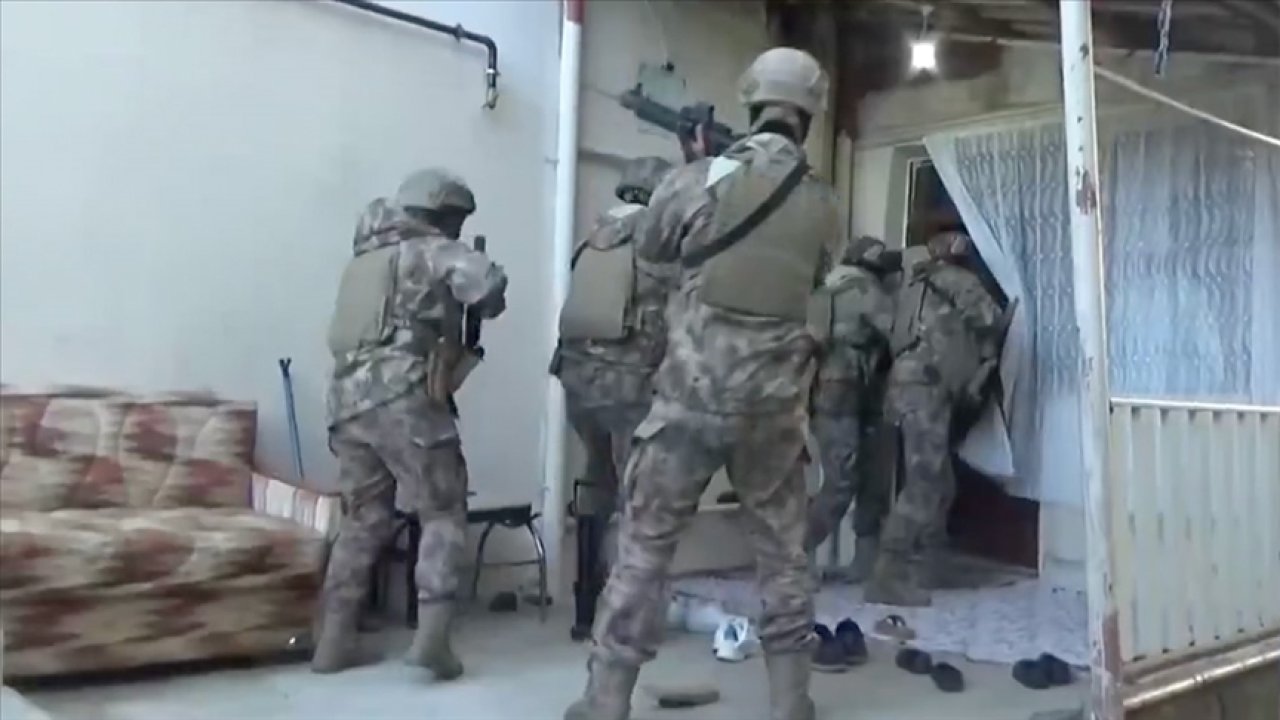 Kahramanmaraş dahil 34 ilde "Sibergöz-40" operasyonlarında 181 şüpheli yakalandı