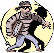 PARA KASASI ÇALAN İKİ KİŞİ TUTUKLANDI