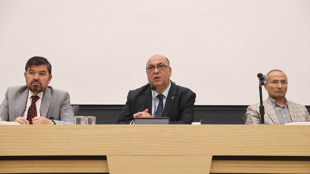 Dulkadiroğlu Belediyesi kalkınma için Danışma Meclisi ilk toplantısını yaptı