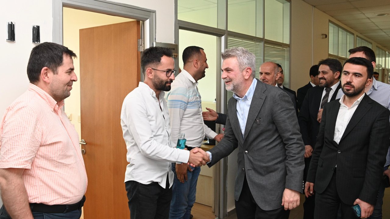 Kahramanmaraş Büyükşehir Belediye Başkanı Görgel, personelleriyle bayramlaştı