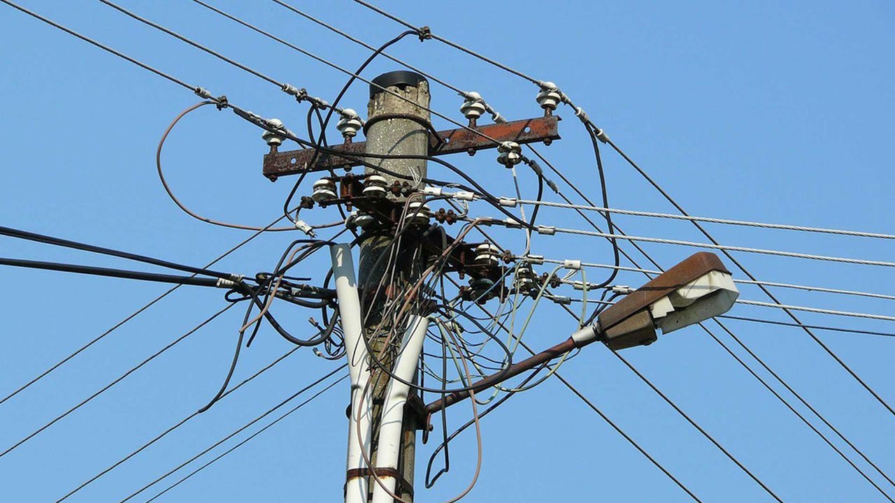 Kahramanmaraş'ta elektrik trafosu onarımında akıma kapıldı hayatını kaybetti